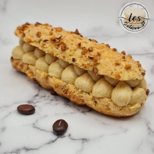 Eclair Paris-Brest praliné café