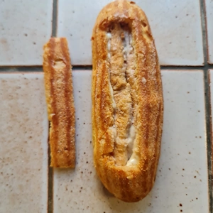 Eclair tiramisu