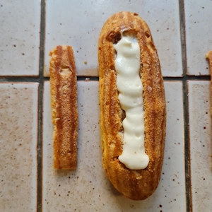 Eclair tiramisu