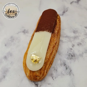 Eclair tiramisu