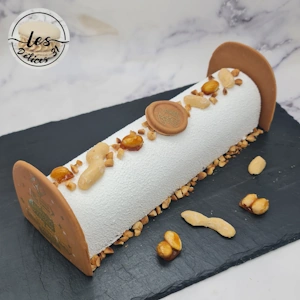 Bûche vanille cacahuète