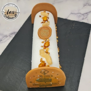 Bûche vanille cacahuète